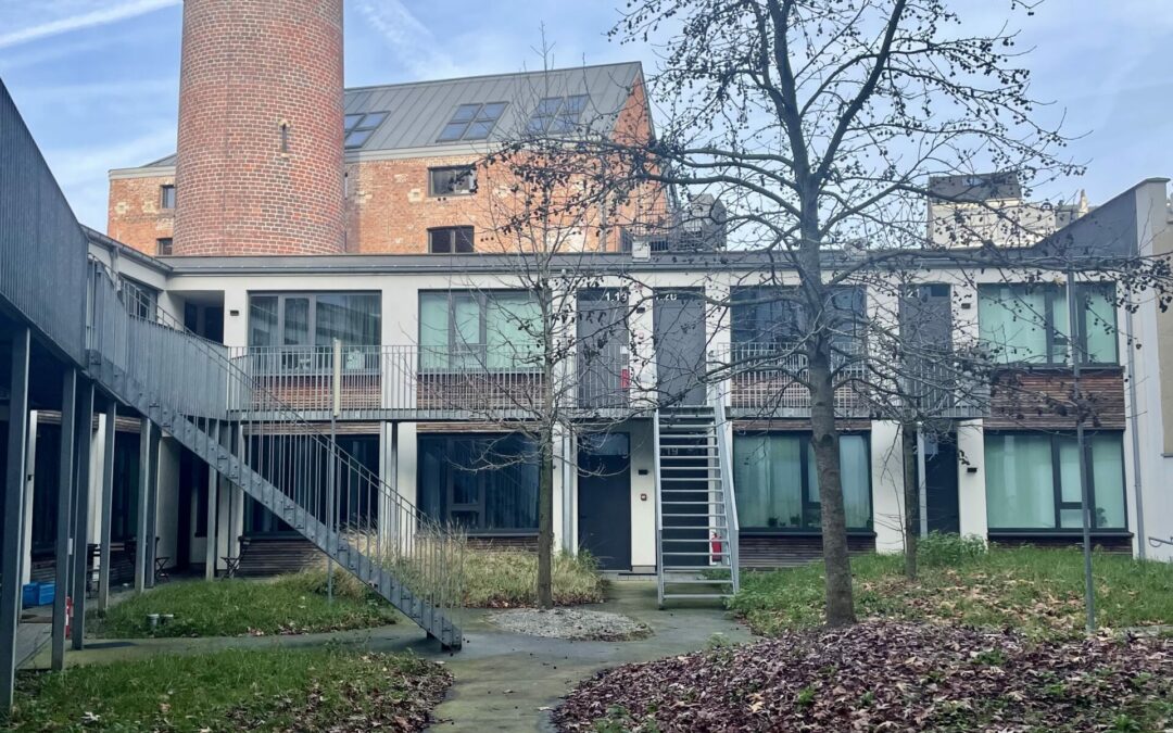 Silence entre les murs : le kot déserté en pleine session d’examen et de vacances de Noël :